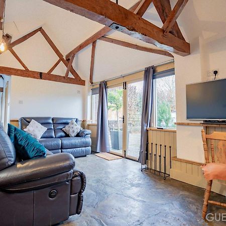 Host & Stay - Snodsbury Barn Upton Snodsbury Экстерьер фото